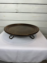 Load image into Gallery viewer, Round Wooden Raised Tray