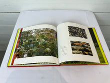 Load image into Gallery viewer, An Eye for Beauty by Evelyn Lauder