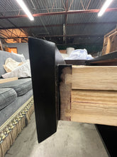 Load image into Gallery viewer, Hickory Chair Nightstand/Bedside/Side or Accent Table Hickory Chair