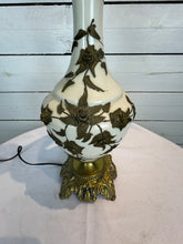 Load image into Gallery viewer, Vintage 1970s Table or Desk Lamp