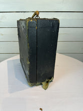 Load image into Gallery viewer, Antique 1934 Remington for Underwood Noiseless Portable Typewriter Serial #651232