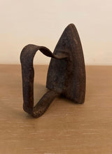 Load image into Gallery viewer, Antique Frege Metal Non Electric Iron
