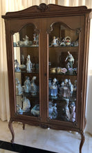 Load image into Gallery viewer, Vintage Traditional Mahogany Curio Cabinet