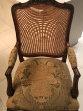 Load image into Gallery viewer, Traditional Lacquered Italian Dining Table Set