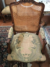 Load image into Gallery viewer, Traditional Lacquered Italian Dining Table Set