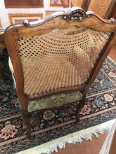 Load image into Gallery viewer, Traditional Lacquered Italian Dining Table Set