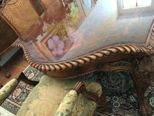 Load image into Gallery viewer, Traditional Lacquered Italian Dining Table Set