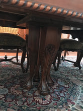 Load image into Gallery viewer, Traditional Lacquered Italian Dining Table Set