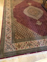 Load image into Gallery viewer, Iranian Silk/Wool Rug 10x14’