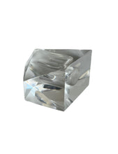 Load image into Gallery viewer, Hoya Cut Crystal Japanese Perfume Bottle