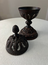 Load image into Gallery viewer, Antique Cast Iron Yarn Holder or Spinner