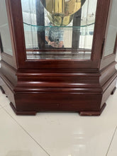 Load image into Gallery viewer, Howard Miller Majestic II Grandfather Floor Clock Model 610-939, 2005
