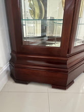 Load image into Gallery viewer, Howard Miller Majestic II Grandfather Floor Clock Model 610-939, 2005
