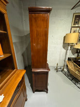 Load image into Gallery viewer, Traditional Vintage China Cabinet

