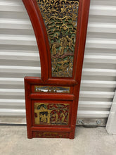 Load image into Gallery viewer, Antique Chinese Giltwood Decorative King Size Headboard
