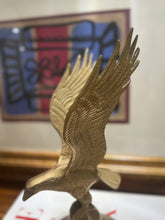 Load image into Gallery viewer, Vintage Brass Eagle in Flight Figurine
