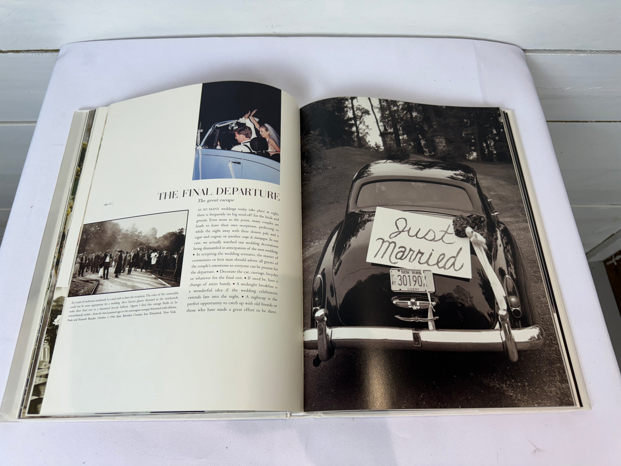 洋書 Vera Wang - VERA WANG on WEDDINGS Vera Wang on Weddings - Signed First Edition Coffee Table