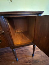 Load image into Gallery viewer, Hepplewhite Style 20th Century Reproduction Mahogany Server, Buffet, Sideboard, Credenza
