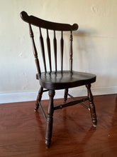 Load image into Gallery viewer, Virginia House Solid Oak Colonial Early American Dining Side Chair 2212 274
