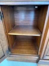 Load image into Gallery viewer, Thomasville Vintage Burlwood Breakfront China Cabinet
