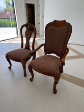 Load image into Gallery viewer, Thomasville Vintage British Gentry Burl Oak Dining Chairs - Set of 8

