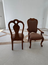 Load image into Gallery viewer, Thomasville Vintage British Gentry Burl Oak Dining Chairs - Set of 8
