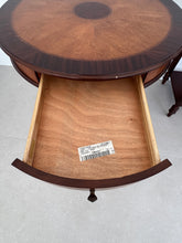 Load image into Gallery viewer, Vintage Schnadig Mahogany Pedestal Round End Table or Drum Table
