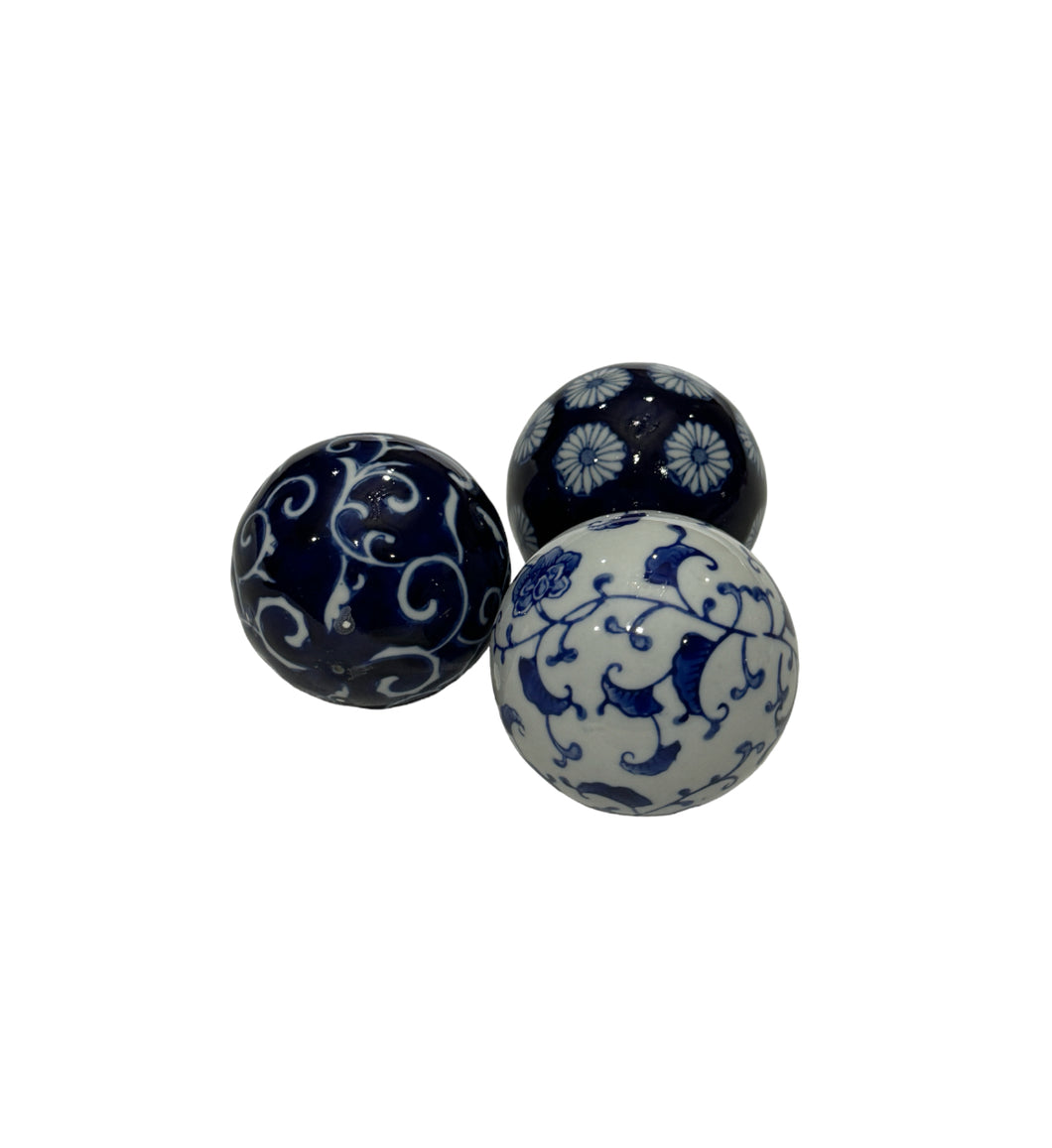 Vintage Blue and White Ceramic Porcelain Chinoiserie Balls, Orbs, Carpet Balls - Set of Three