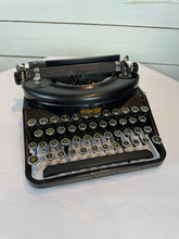 Load image into Gallery viewer, Antique 1934 Remington for Underwood Noiseless Portable Typewriter Serial #651232
