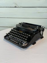 Load image into Gallery viewer, Antique 1934 Remington for Underwood Noiseless Portable Typewriter Serial #651232
