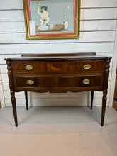 Load image into Gallery viewer, Vintage Hepplewhite Style Mahogany Sideboard/Buffet/Credenza
